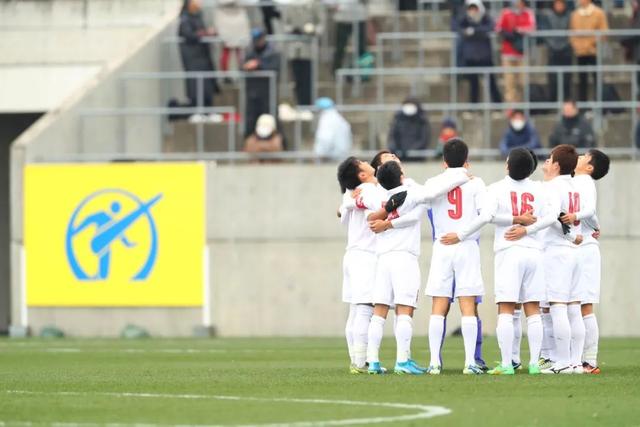 弗格31分辽宁胜四川 西尔扎提15分新疆胜同曦